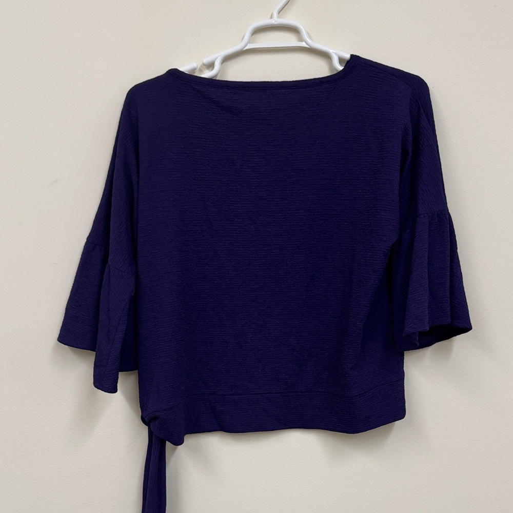 Elegant‎ Women's Blouse with Side Knot - Picture 4 of 4